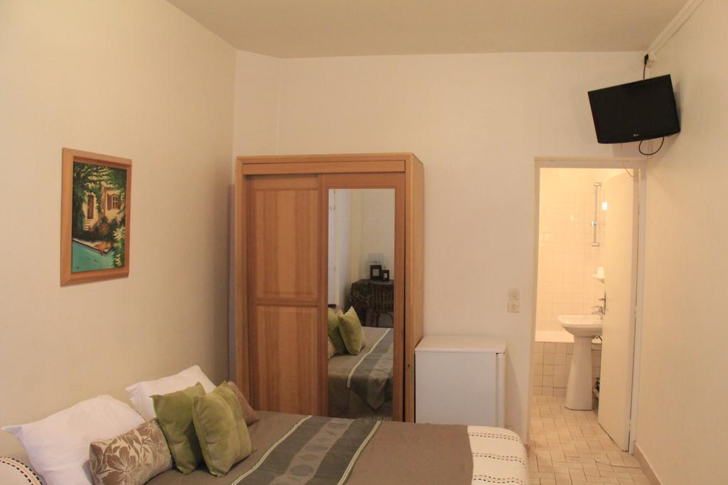 Hotel Bearnais Παρίσι Δωμάτιο φωτογραφία